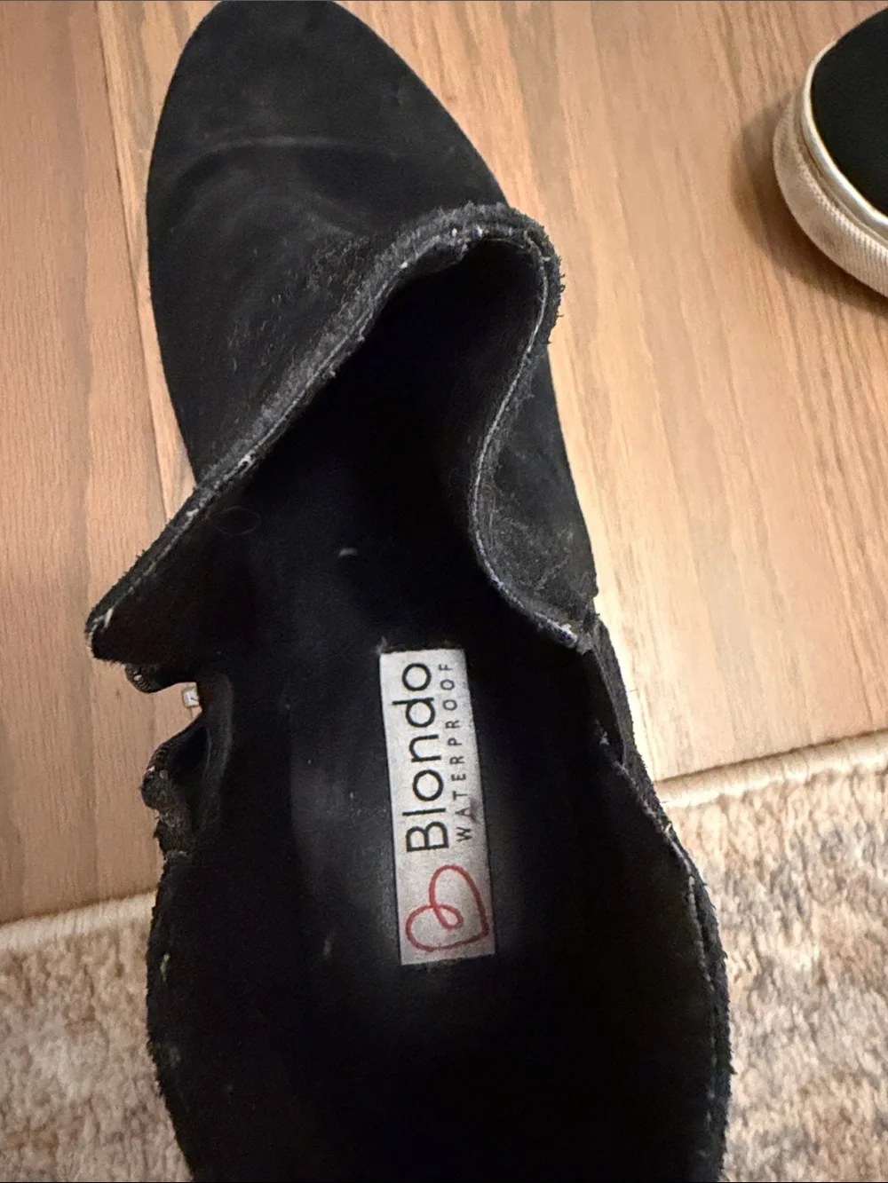 Blondo stylish black
